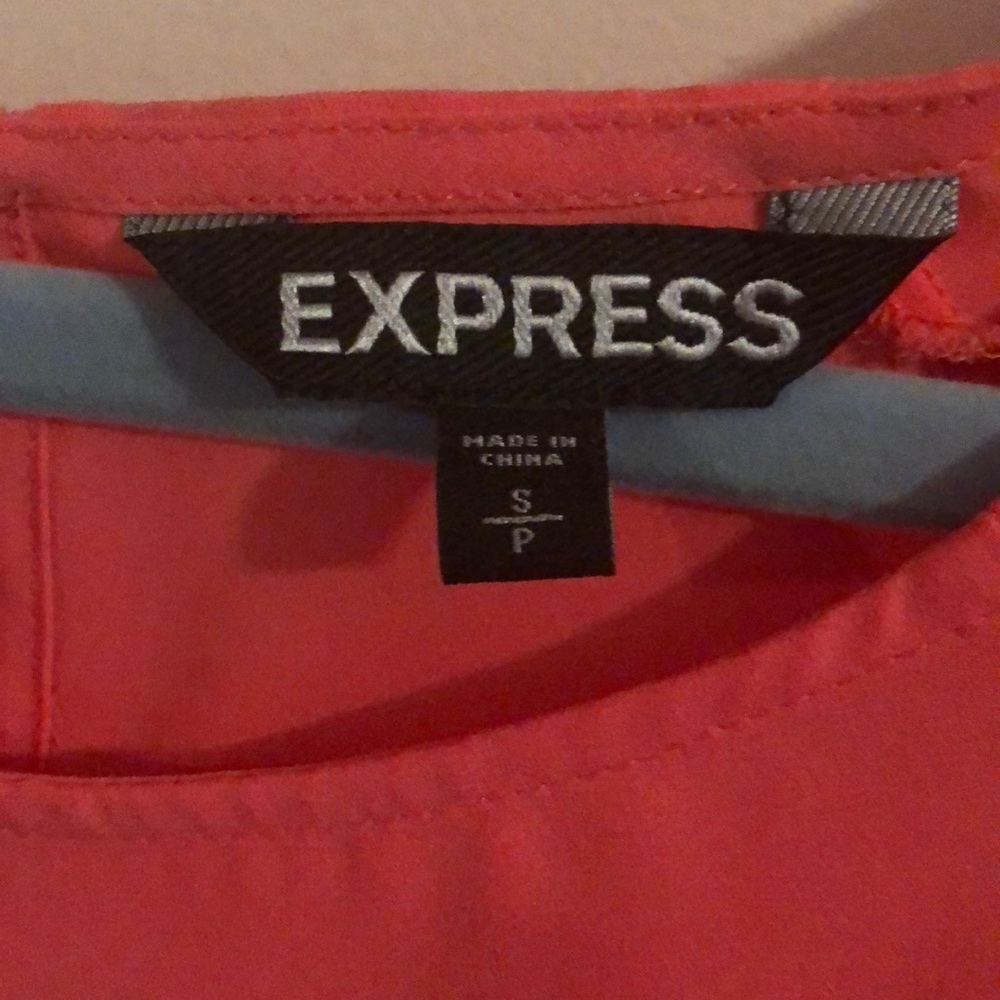 Express top - Picture 2 of 3